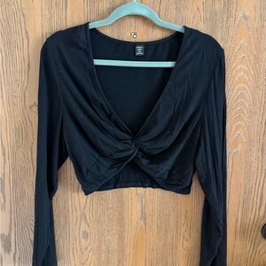 SHEIN Black Twist-Front Crop Top